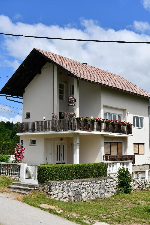 Apartment Marija Zupan Rakovica Esterno foto